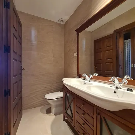 Tu Capricho Chalet Piedralaves